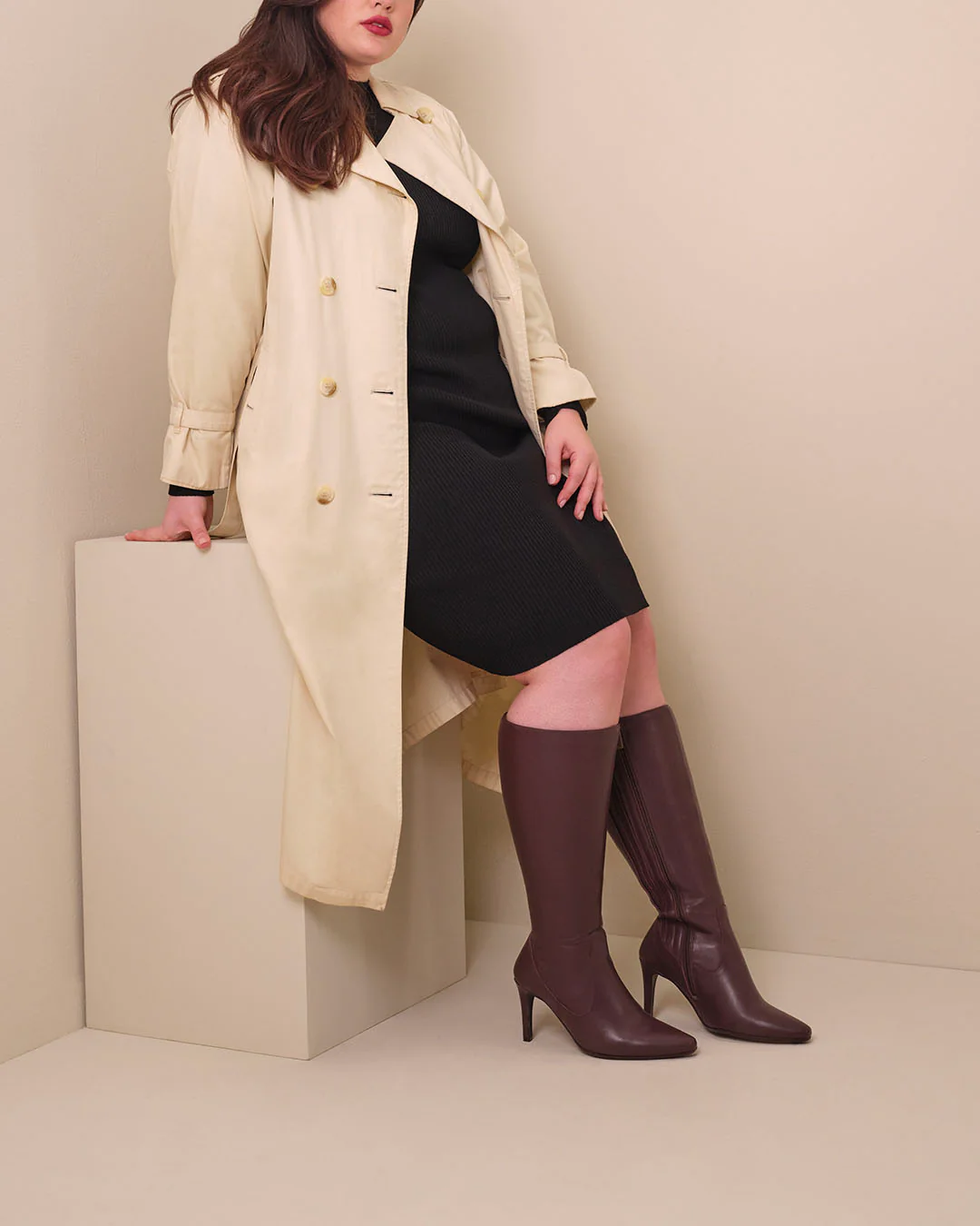 Freya Knee High Boots in Burgundy Leather - Image 4