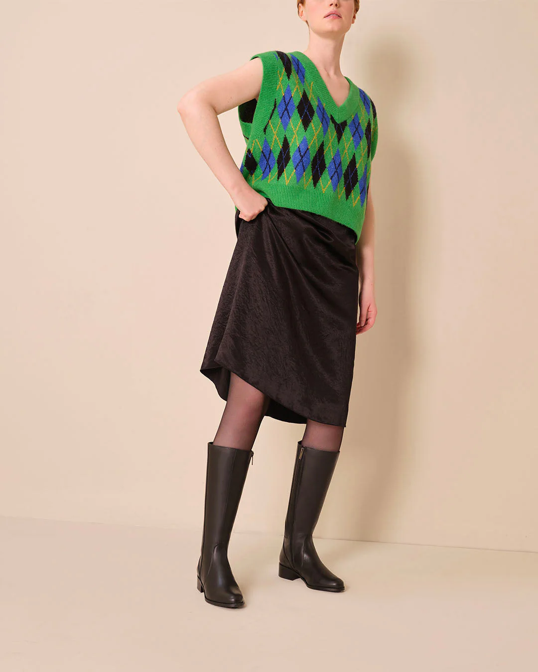 Haltham Standard Knee High Boots in Black Leather - Image 4